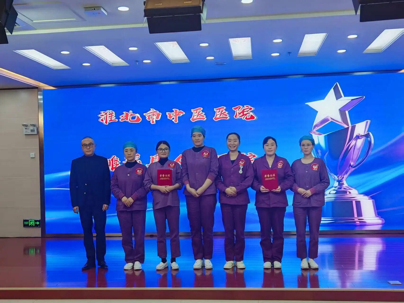 f95e091f7aa9f0d5b507d742dbe3bbc5.jpg f95e091f7aa9f0d5b507d742dbe3bbc5.jpg